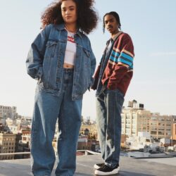 Novo lançamento da Levi’s(R) aposta em modelagens amplas e reimagina o jeanswear dos anos 90 e 2000