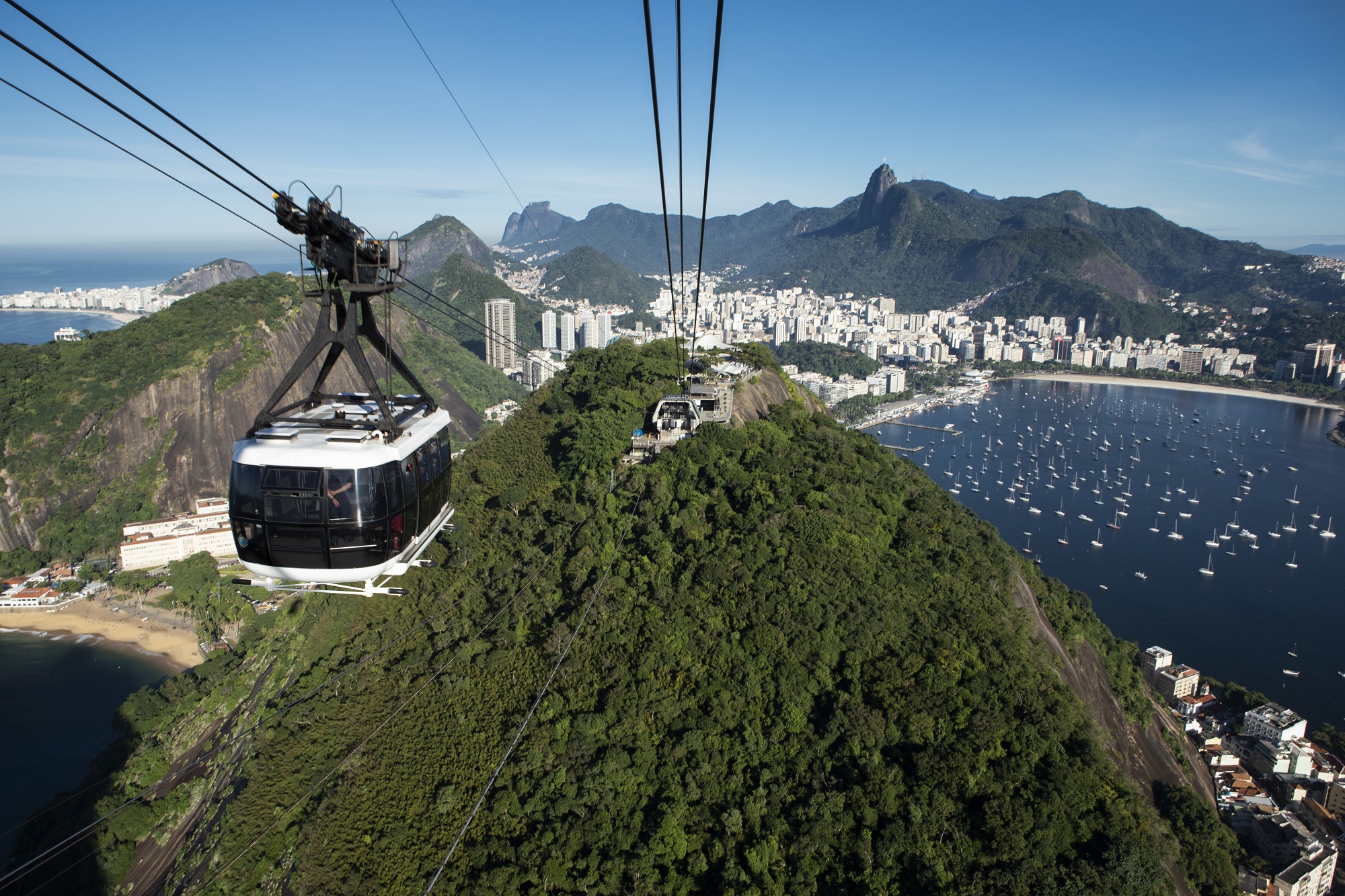 No momento, você está visualizando Parque Bondinho Pão de Açúcar celebra 110 anos com música inédita em sua homenagem composta por Roberto Menascal