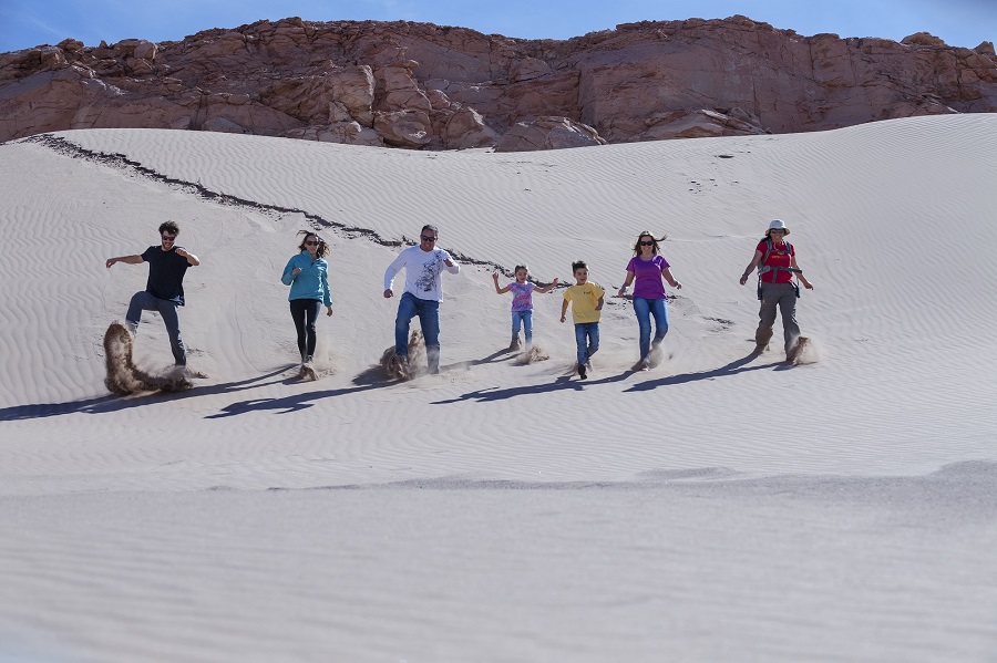 No momento, você está visualizando Atacama com crianças