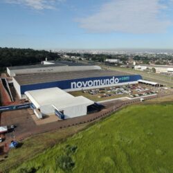 Novo Mundo realiza Feirão de Natal no Shopping Passeio das Águas