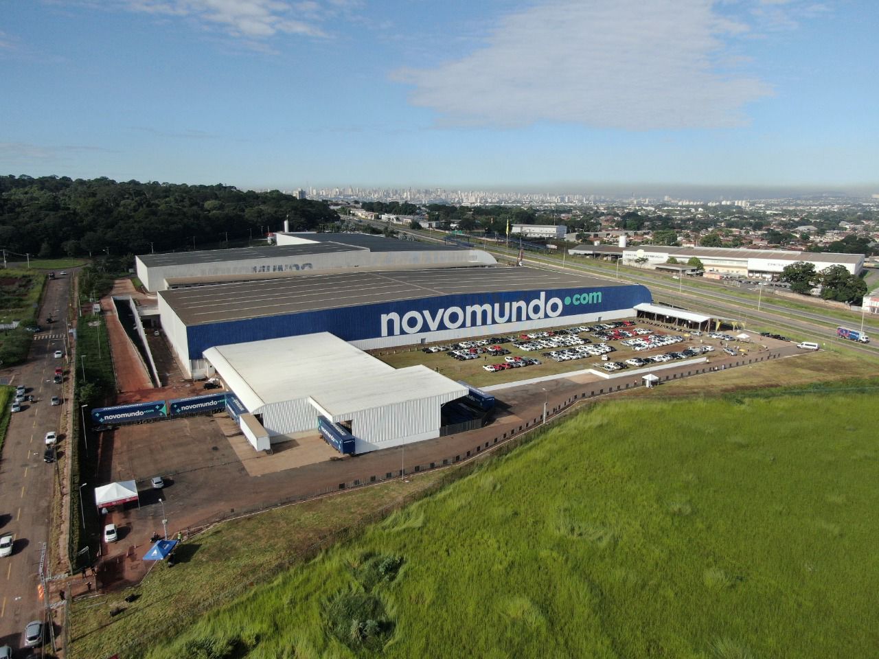 No momento, você está visualizando Novo Mundo realiza Feirão de Natal no Shopping Passeio das Águas