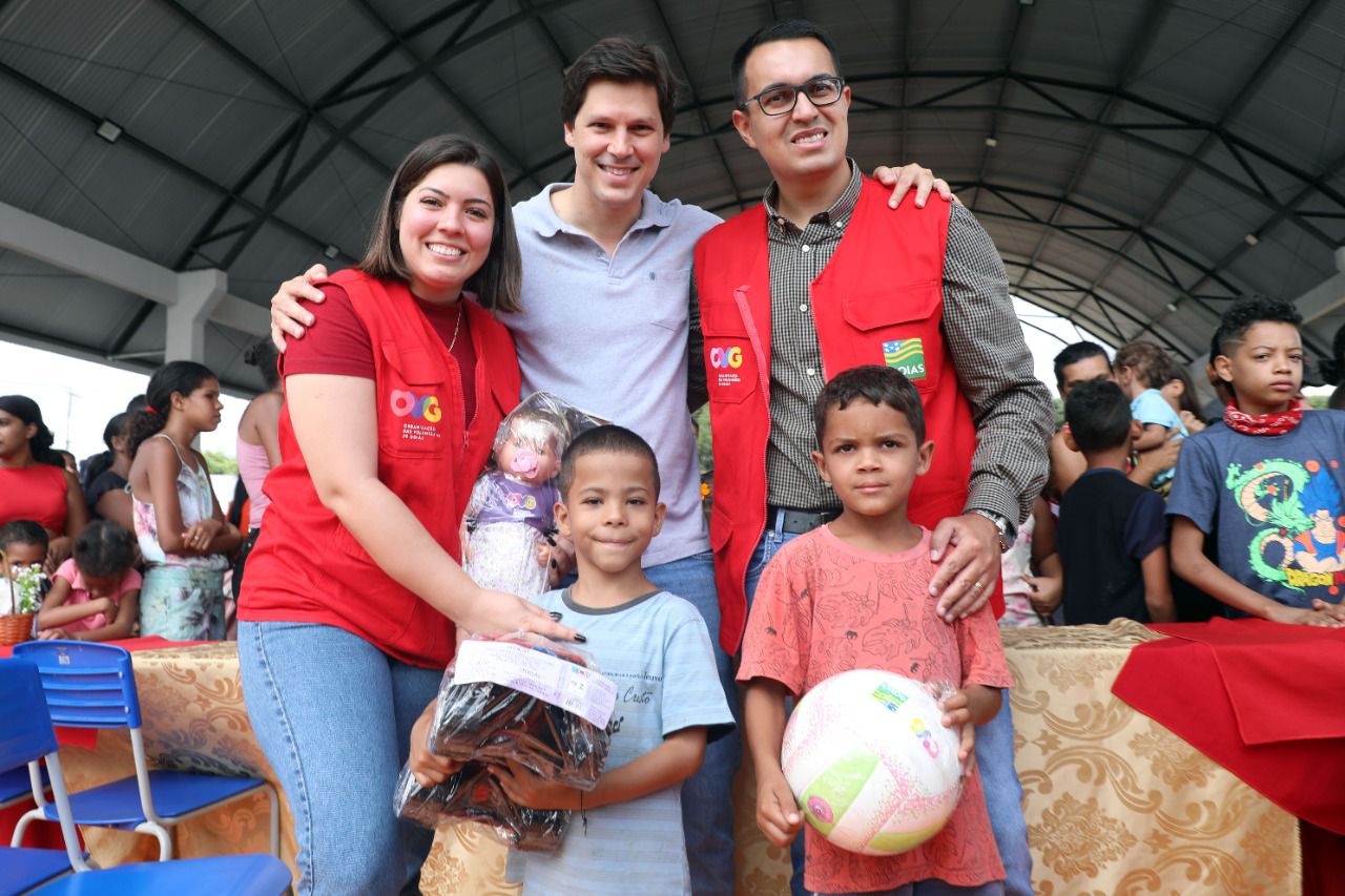 No momento, você está visualizando Governo de Goiás e OVG entregam 21 mil brinquedos do Natal do Bem, em Aparecida de Goiânia