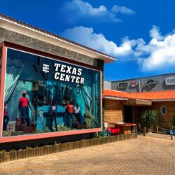 Texas Center celebra 10 anos