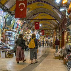 Grande Bazar, na Turquia, recebe quase 40 milhões de visitantes em 2022