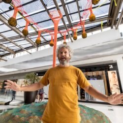 Flamboyant Shopping Presenteia Goiânia com obra de arte de Ernesto Neto