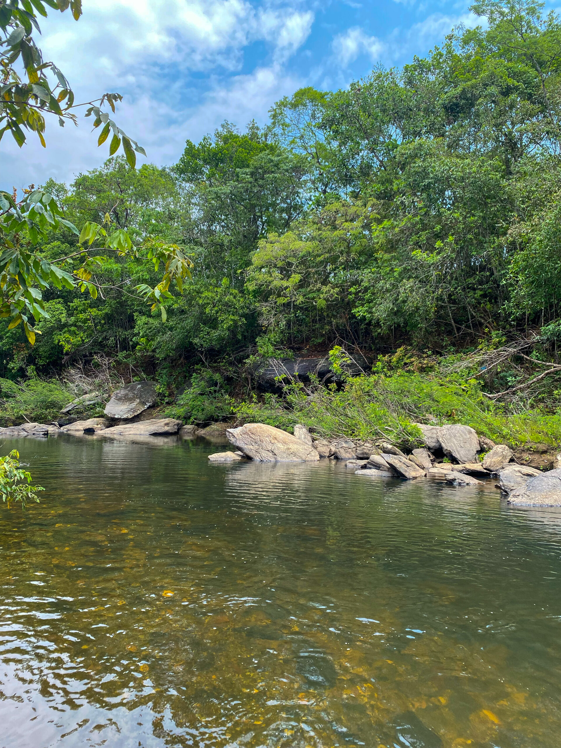 No momento, você está visualizando Rio Corumbá: um trajeto de belezas naturais, mas também de desenvolvimento