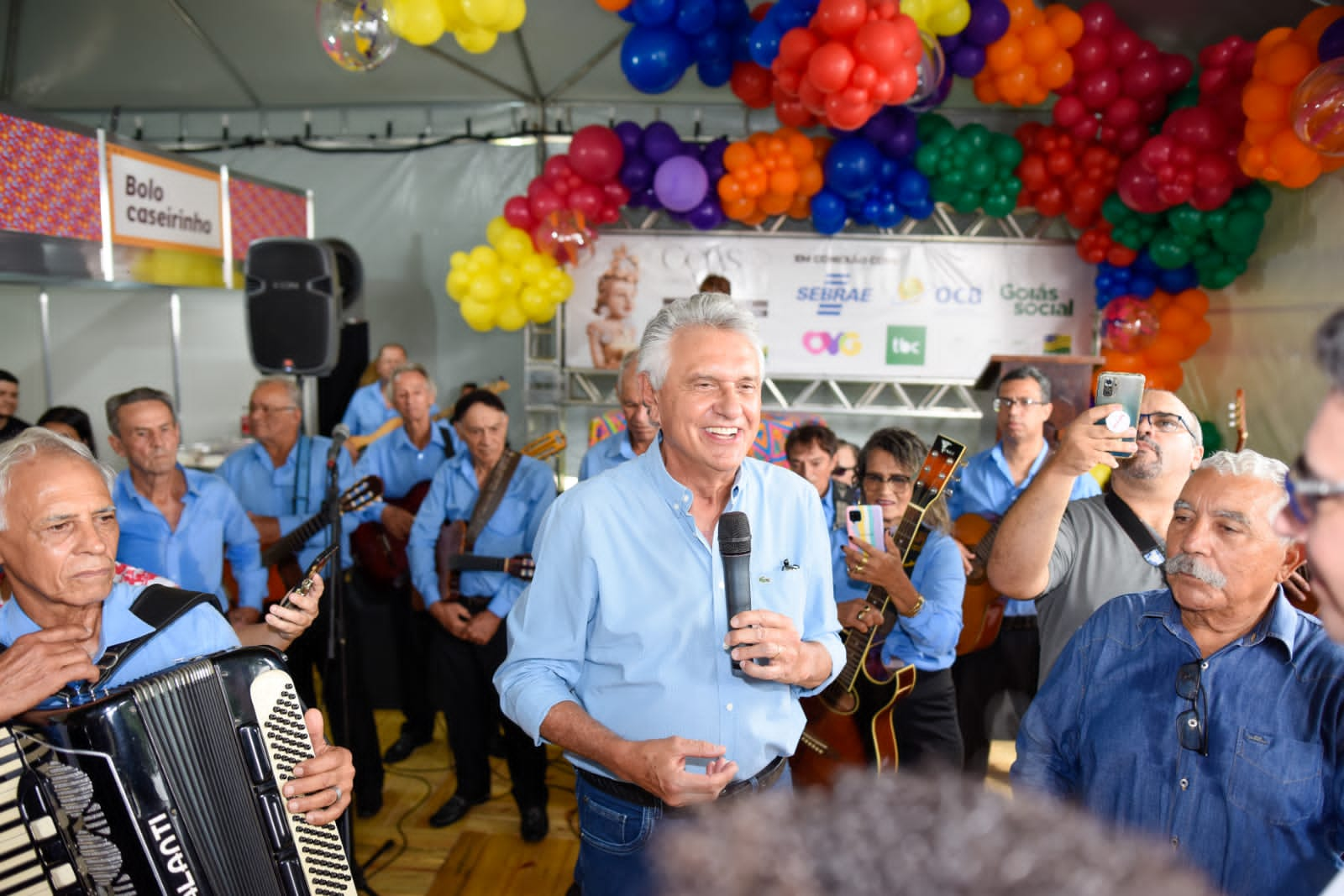 No momento, você está visualizando Governador Ronaldo Caiado abre primeiro dia do Goiás Feito à Mão