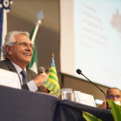 “Vamos avançar ainda mais”, diz Caiado na abertura de encontro nacional sobre previdência