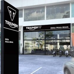 Triumph inaugura concessionária em Praia Brava, a 24ª da montadora no Brasil