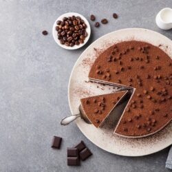 Dia do Café: prepare a receita de bolo com o grão do Divino Fogão para o lanche da tarde