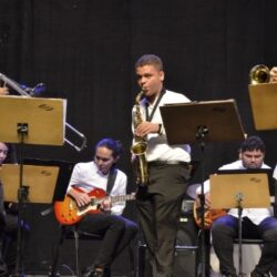 Bigc Basileu França realiza concerto em comemoração ao Dia Internacional do Jazz