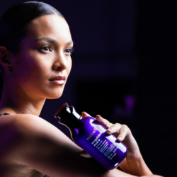 Top model Laís Ribeiro protagoniza filme do novo Nativa SPA Orquídea Noire