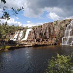 Criado em 2020 parque reúne atrativos como cachoeiras e paredões rochosos