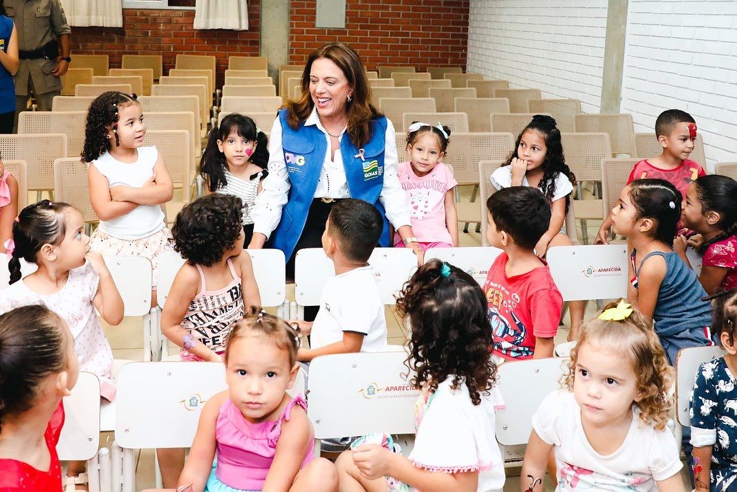 No momento, você está visualizando <em>Em eventos nesta quarta-feira, Gracinha comemora parcerias de sucesso: “Diferencial do Governo Caiado é a ética e o compromisso com povo goiano”</em>