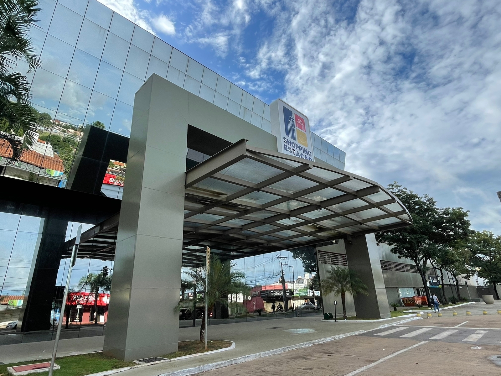 Você está visualizando atualmente <em>Pais e filhos podem dançar quadrilha em shopping de Goiânia; saiba como participar</em>