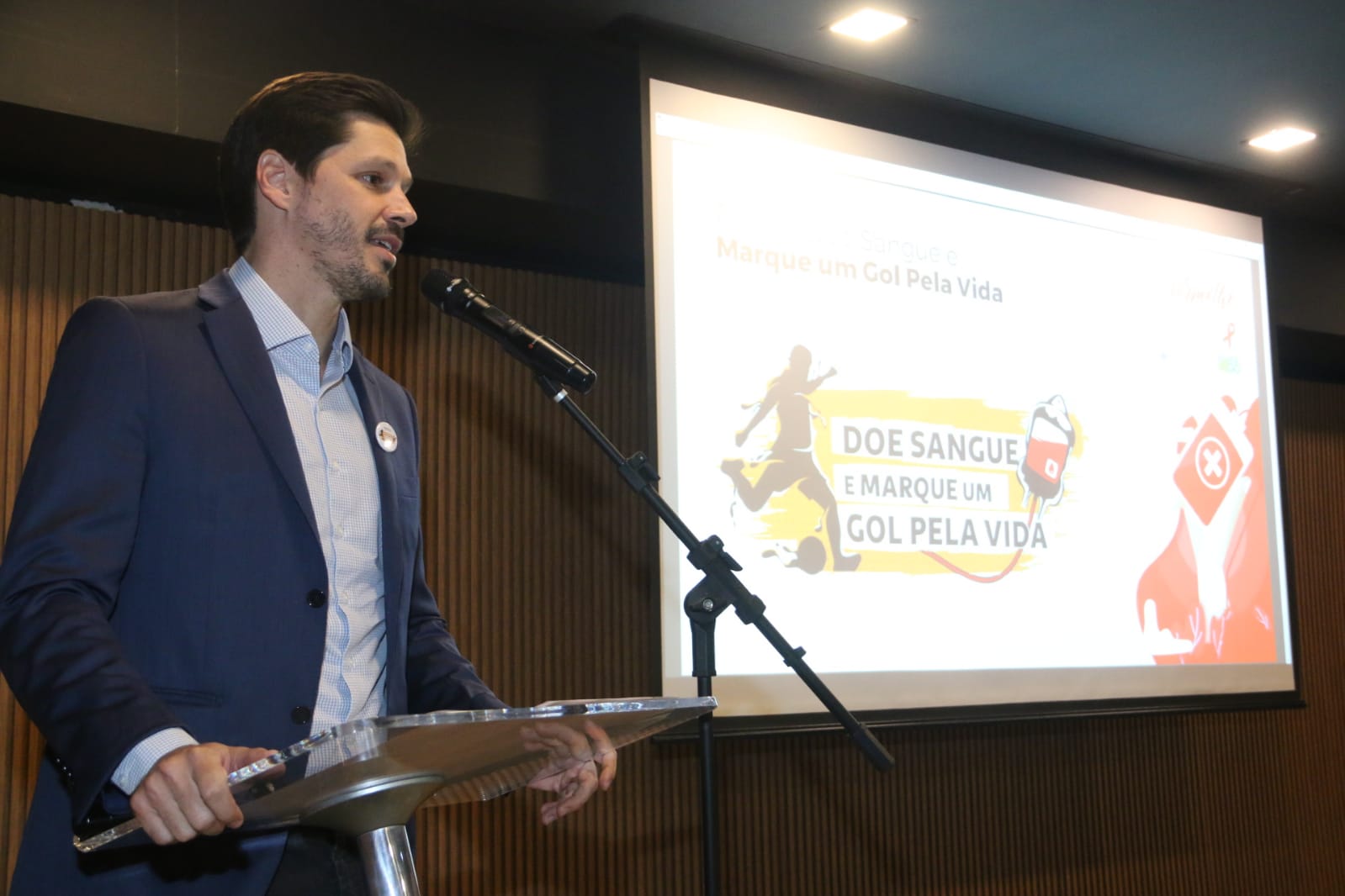 No momento, você está visualizando <em>“Futebol tem poder de unir e salvar vidas”, afirma Daniel Vilela em lançamento da campanha Doe Sangue e Marque um Gol Pela Vida</em>