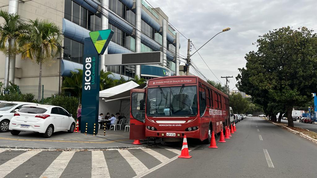 No momento, você está visualizando Doação de Sangue: cooperados Sicoob UniCentro Br e comunidade se unem em prol da causa