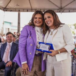 Gracinha Caiado recebe título de cidadã em Itumbiara