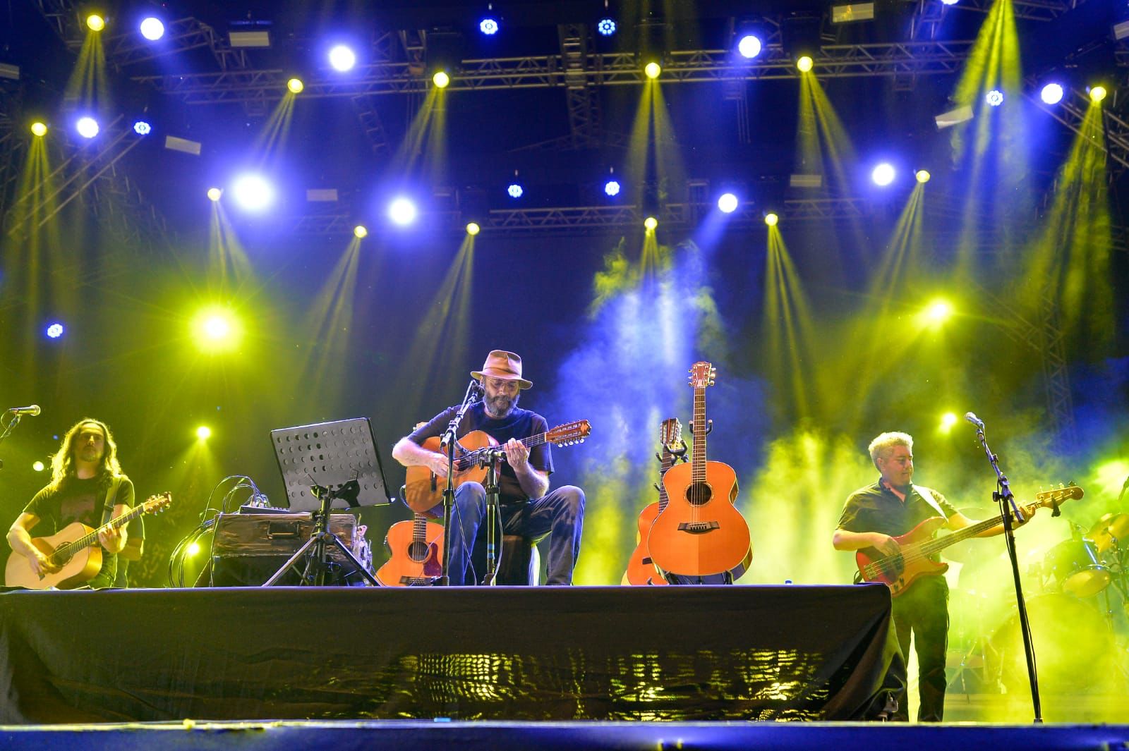 No momento, você está visualizando <em>“O maior da história”, diz Caiado no encerramento do Canto da Primavera, em Pirenópolis</em>