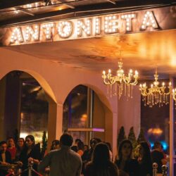 Antonieta Restaurant celebra aniversário de dois anos com evento temático