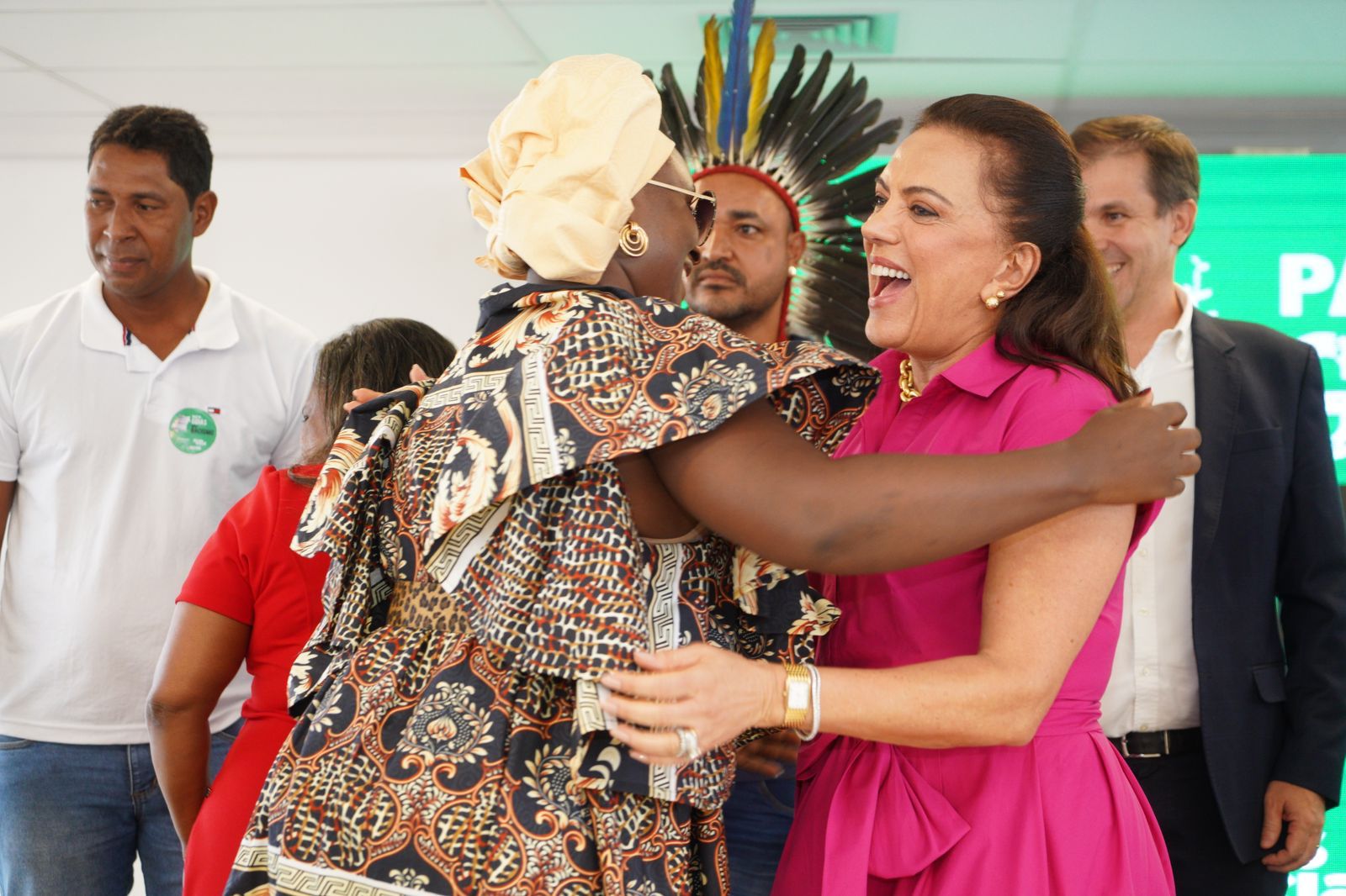 No momento, você está visualizando <em>“Mais um passo em direção a um estado que respeita a diversidade do seu povo”, diz Gracinha Caiado no lançamento do Pacto Goiás Sem Racismo</em>