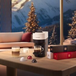 Nespresso realiza Collab com marca de luxo Fusalp para sua linha Festive de final de ano