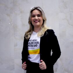 Mulheres se unem para ajudar vizinhas a aprimorarem sua habilidade de empreender, nesta terça