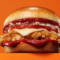 Popeyes oferece cardápio multicultural que caiu no gosto dos brasileiros