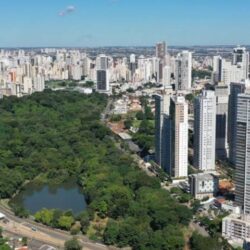 O que abre e fecha no feriado prolongado de Carnaval em Goiás