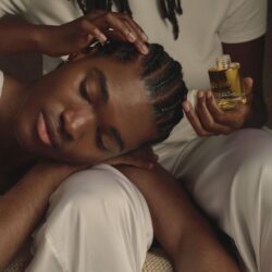 Após ter feito um anúncio misterioso sobre a sua marca de haircare, Beyoncé finalmente revela os primeiros produtos da Cecred