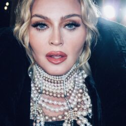 Madonna já está no Brasil, para sua apresentação no próximo dia 04/05 na praia de Copacabana