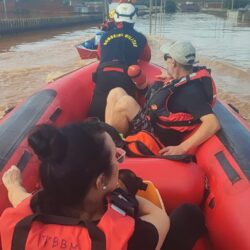 Bombeiros de Goiás chegam ao Rio Grande do Sul e iniciam resgate