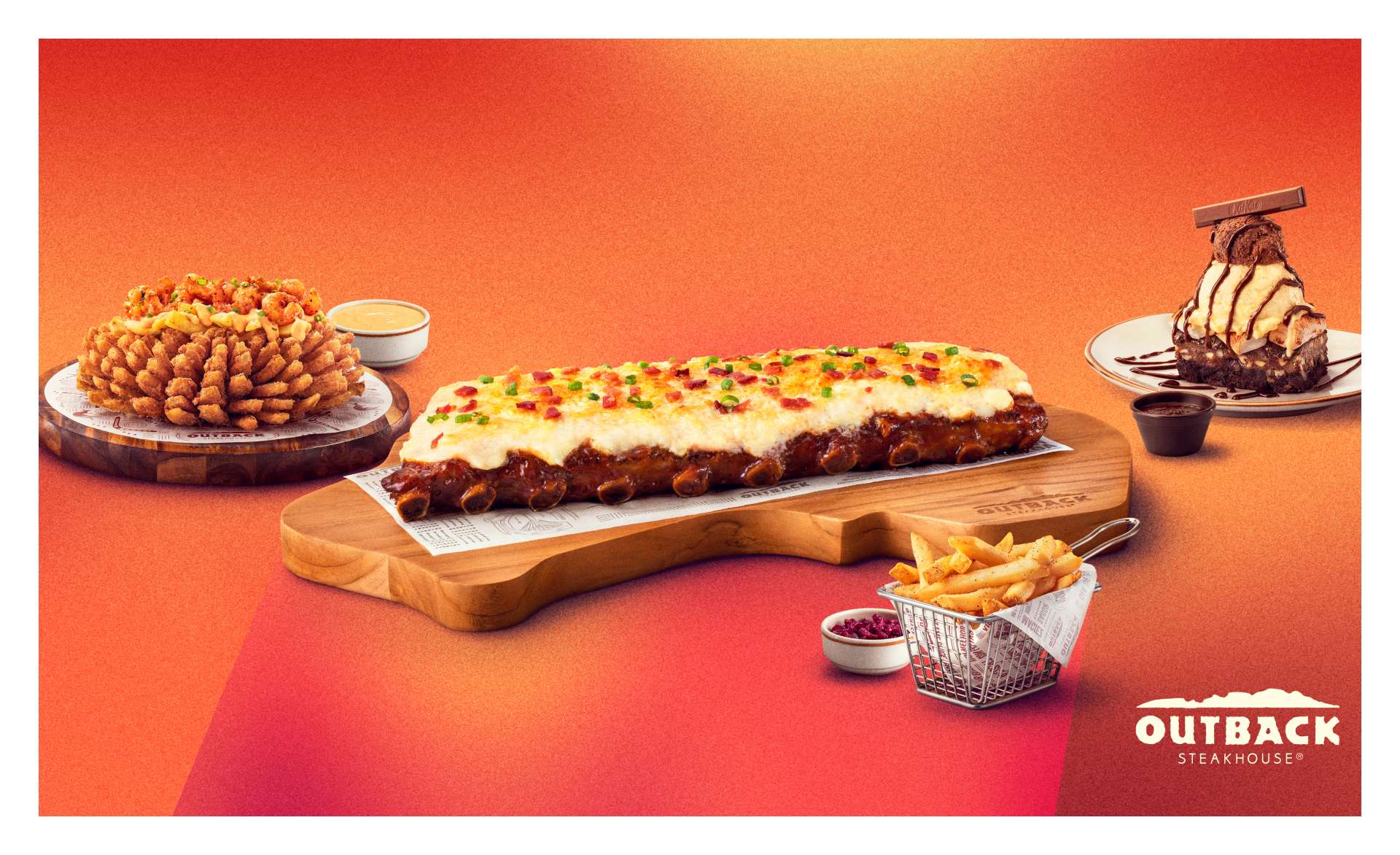 Você está visualizando atualmente Luz, câmera, ação: Outback inova e lança torre Bloomin’ Onion com camarões, Ribs com Catupiry® Original e sobremesa de brownie, KitKat® e marshmallow