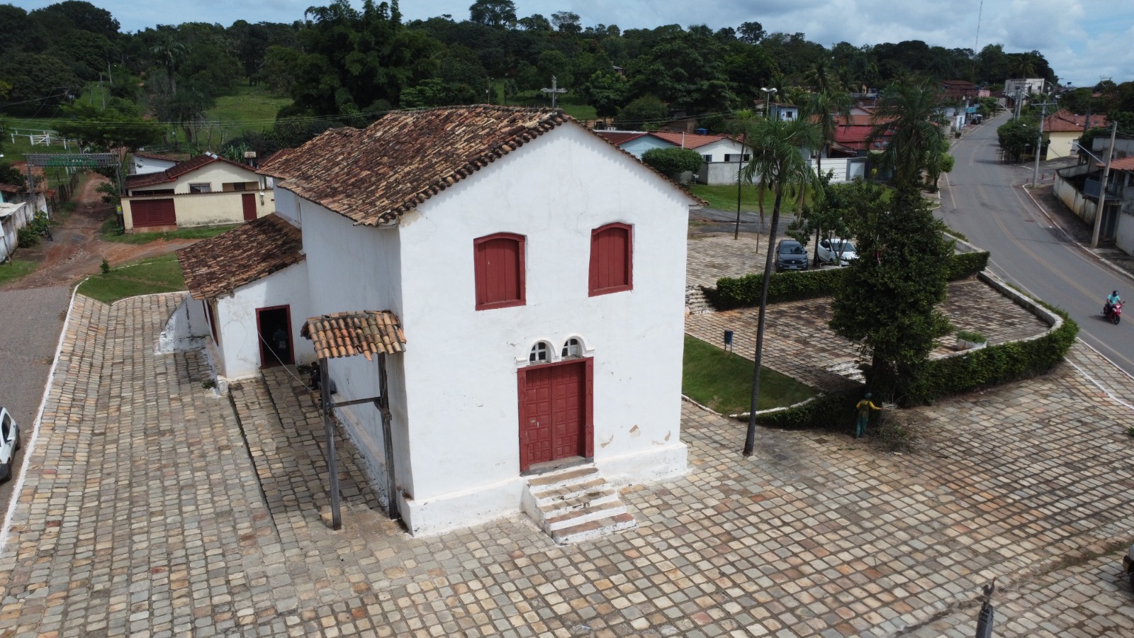 No momento, você está visualizando Governo de Goiás Inicia Restauro da Igreja Nossa Senhora do Rosário em Jaraguá