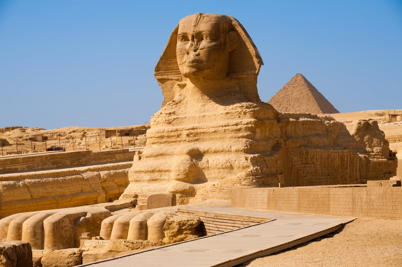 Você está visualizando atualmente O atemporal Egito convida a navegar por seu legado arquitetônico, religioso e cultural, passando por grandes maravilhas e o maior museu de egiptologia do mundo