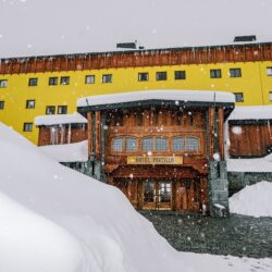 Estação de esqui Portillo antecipa abertura da temporada