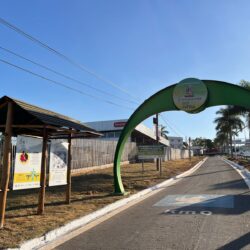 Rodovia dos Romeiros recebe painéis com a história da devoção ao Divino Pai Eterno