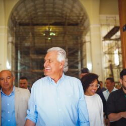 Caiado ressalta resgate do patrimônio histórico com restauro da Catedral de Sant’ana, em Goiás