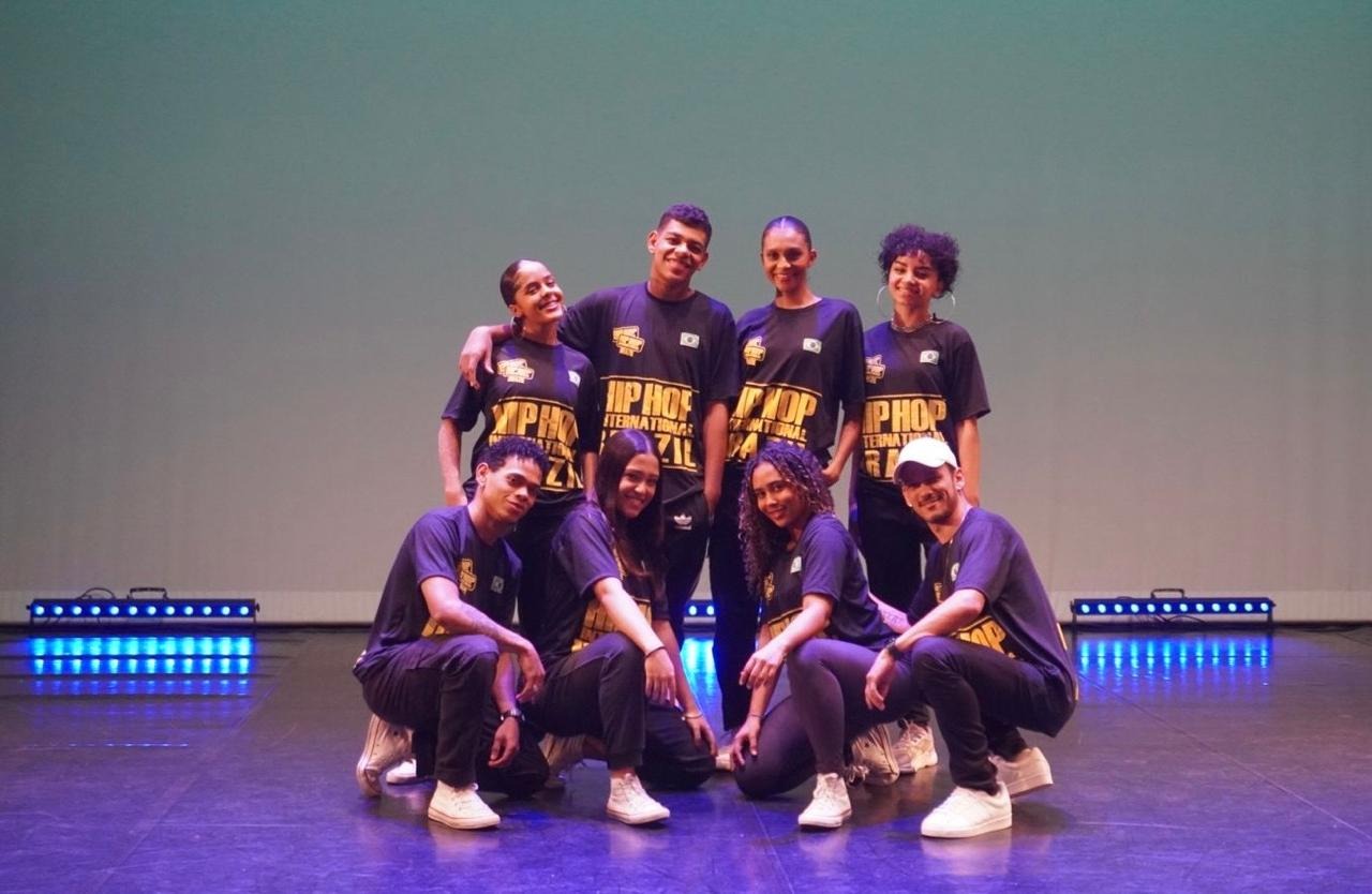 Você está visualizando atualmente Alunos do Basileu França representam o Brasil no Mundial de Hip Hop, nos Estados Unidos