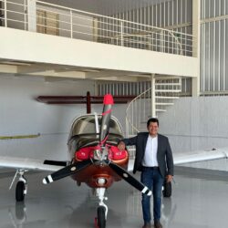 Comandante Carlos Fraga participa do XXVII Simpósio de Ciências Aeronáuticas da PUC Goiás