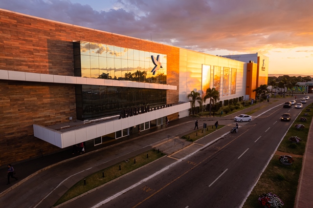 No momento, você está visualizando Ameaça no Ar estreia no cinema do Aparecida Shopping