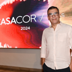 Pedro Ariel apresenta tema da CASACOR 2025 em palestra no CineX