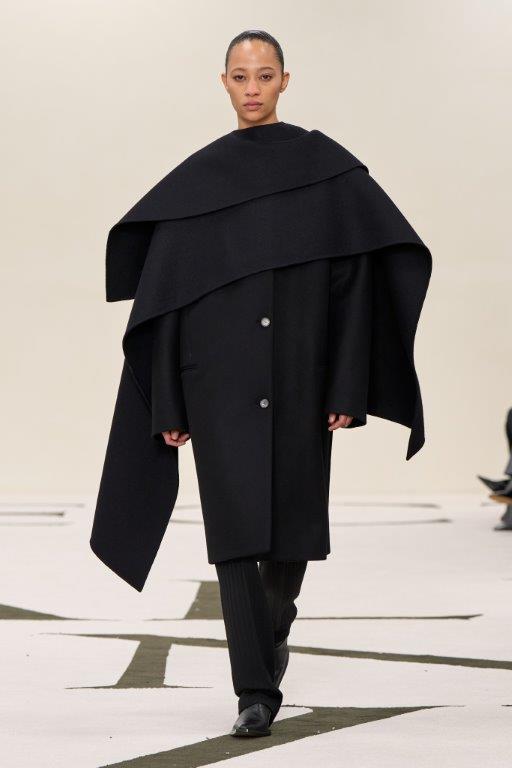 Calvin Klein Collection Apresenta o desfile de estreia de Veronica Leoni Para Fall 2025