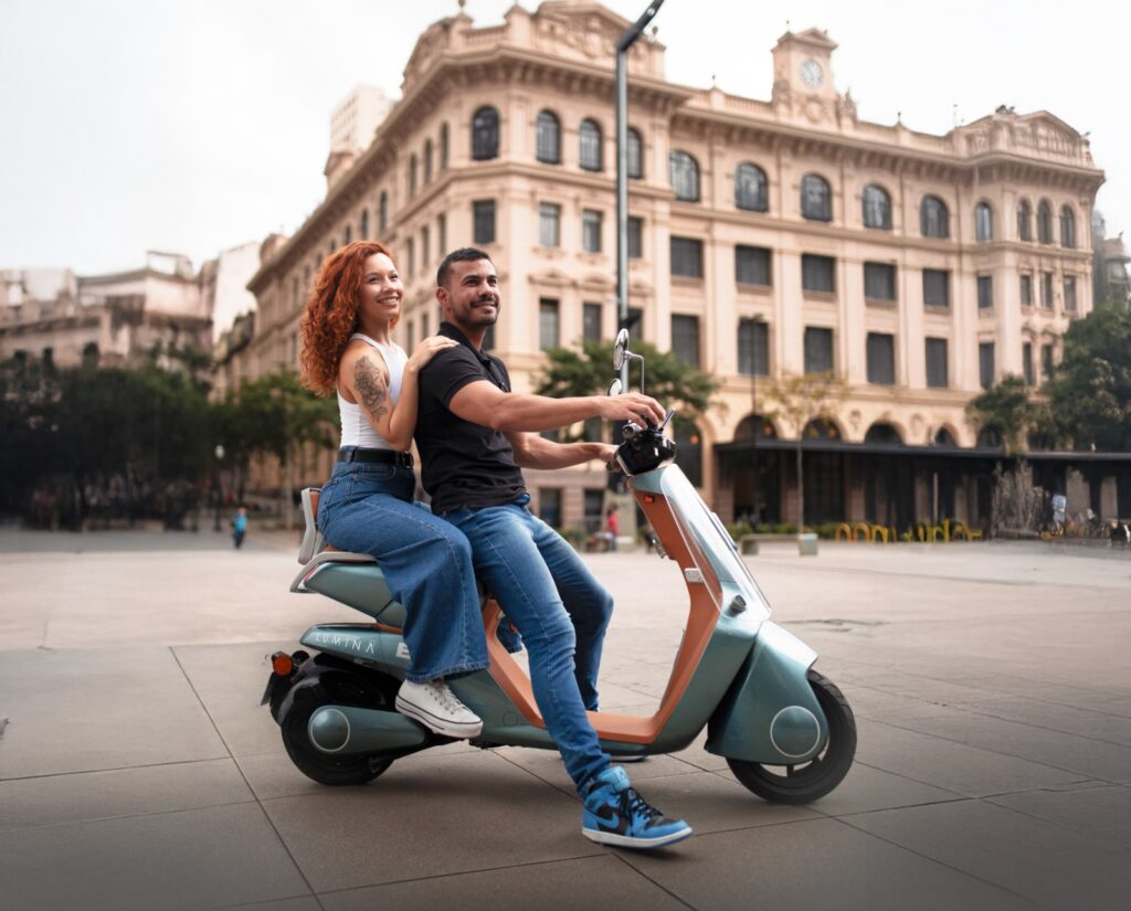 EZE, nova marca do Grupo Eletricz, lança scooter elétrica